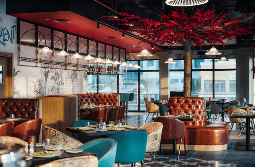 Celebrate the Holiday in Style with Festive Dining & Entertainment at Mövenpick&nbsp;JLT