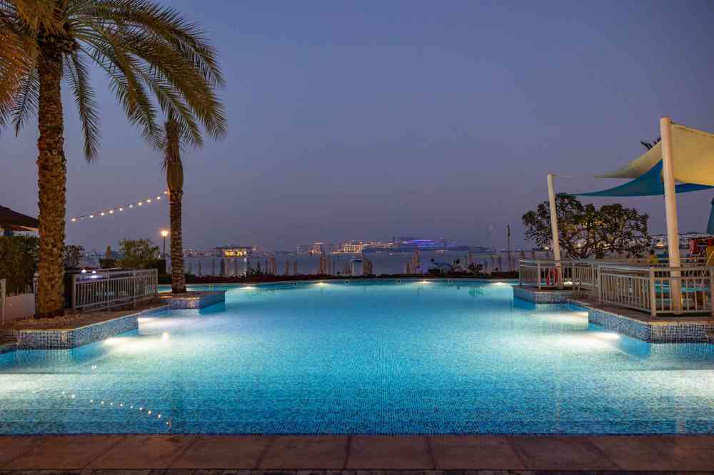`Riva Beach Club Welcomes Cooler Evenings and a New Season by the&nbsp;Beach